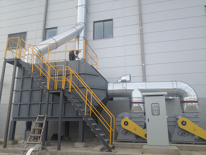 活性炭設(shè)備